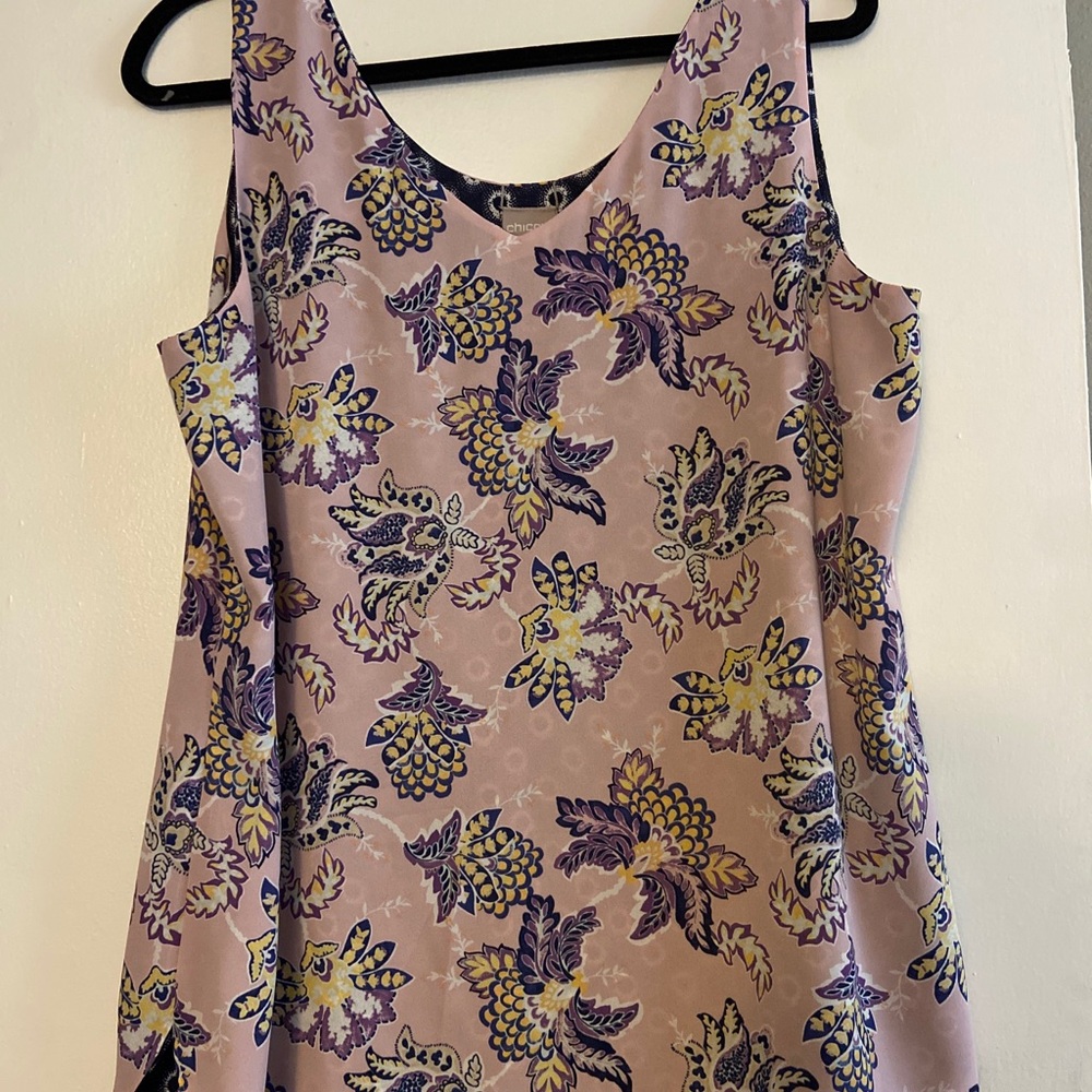 Chico’s Reversible light Purple/Pink Paisley & Navy Geometric Circle Tank Top